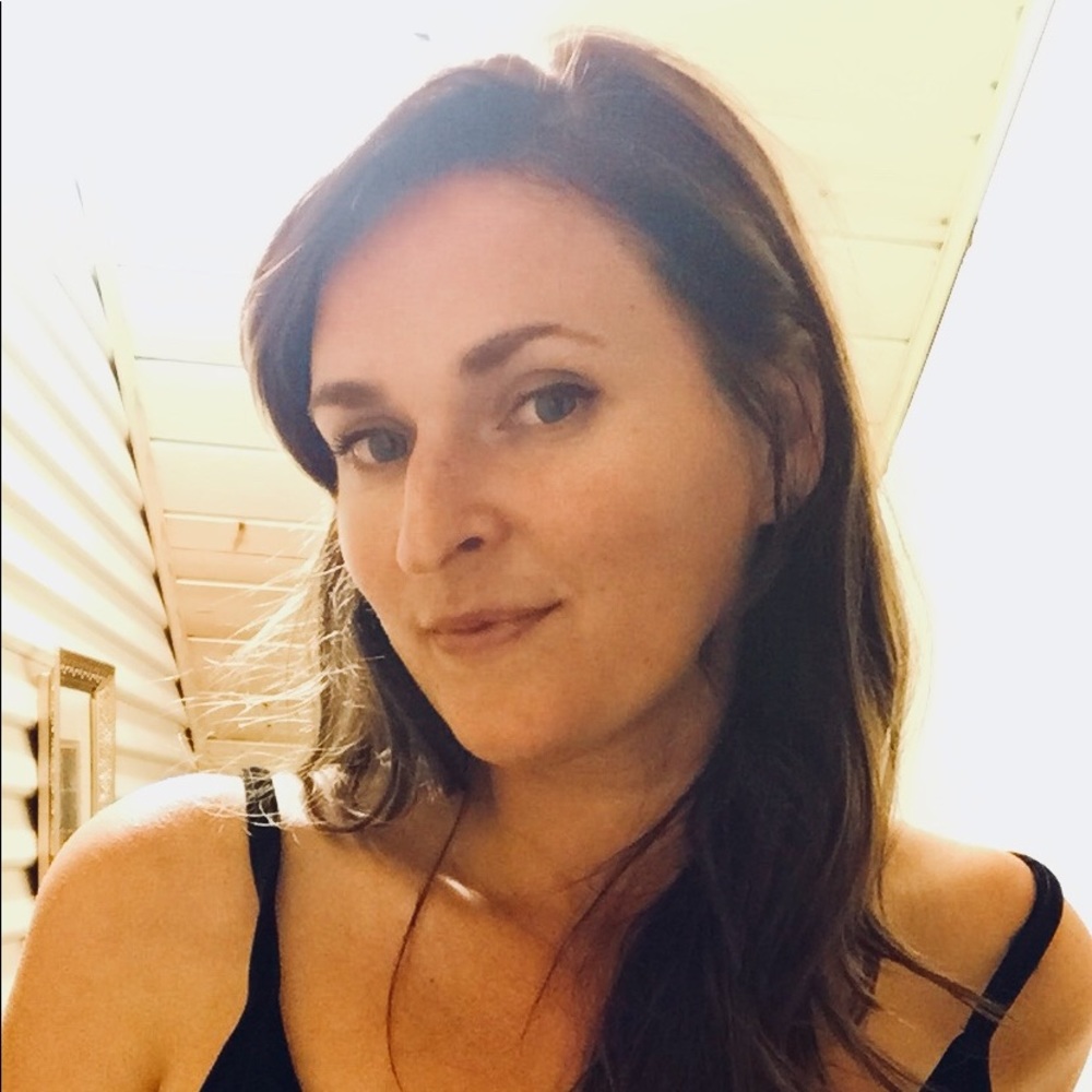 Meet your Posher, Dana